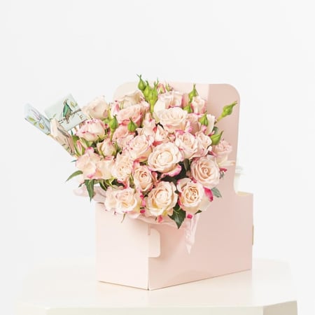 قهوة + ورد  ( الرياض فقط)