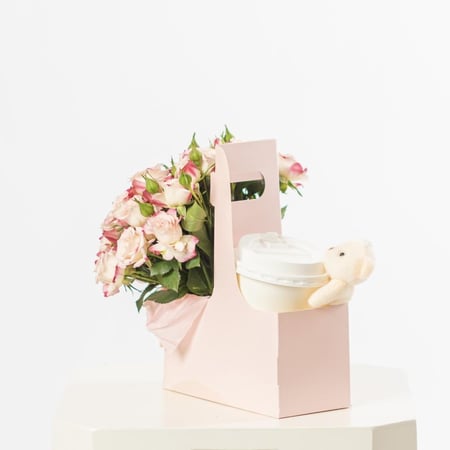 قهوة + ورد  ( الرياض فقط)