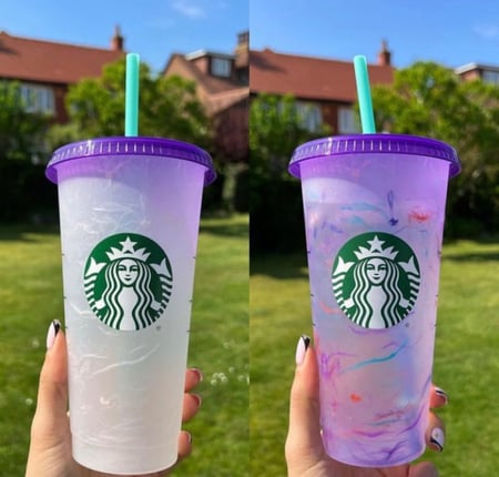 كوب ستاربكس بنفسجي