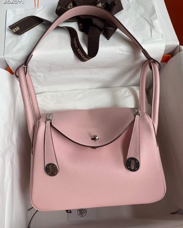 شنطه مقاس 30