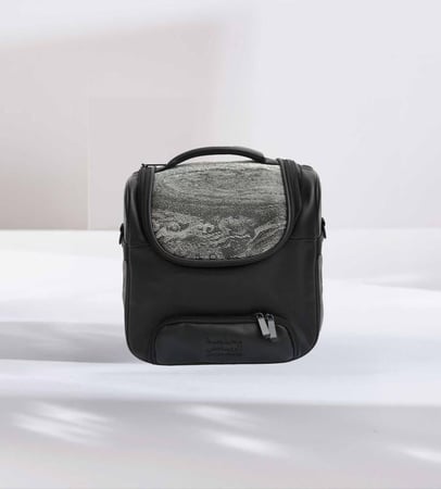 شنطة ادوات القهوة باللون الأسود