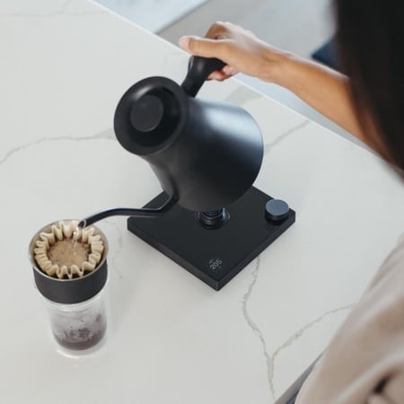 غلاية وابريق فيلو الكهربائية - الاصدار الجديد الاحترافي برو اسود