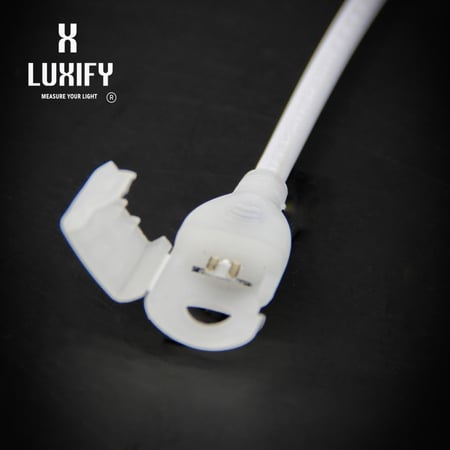 شريط ضوئي زينة خطين اصفر 50 متر بتصميم LENS