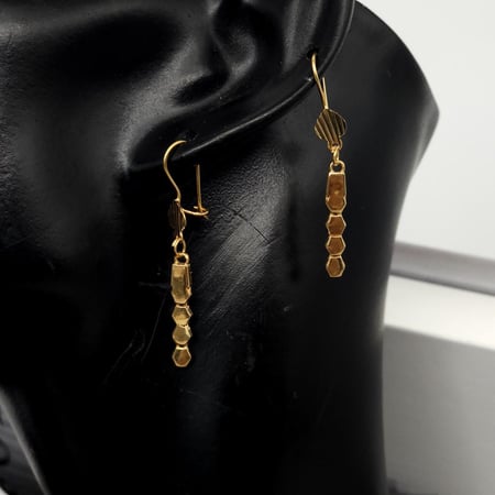 حلق ذهب شوميه عيار 21 وزن 2,7 جرام