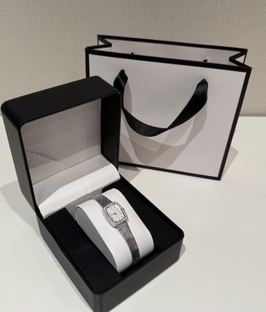 بوكس للساعة