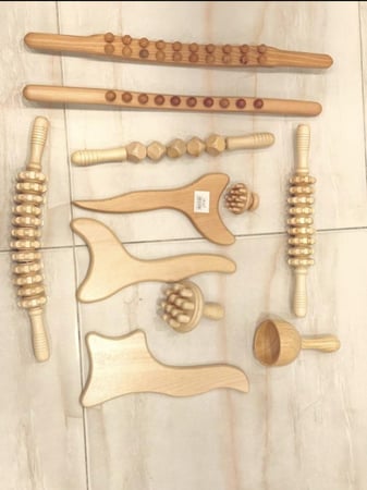 طقم تدليك مساج خشبي ١١قطعه