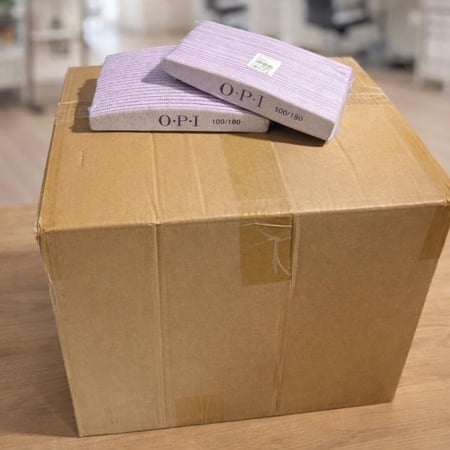 مبرد أظافر احترافي O.P.I درجة 100/180