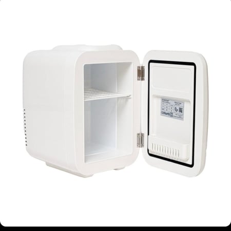 ثلاجة مستحضرات تجميل 45W – 4L