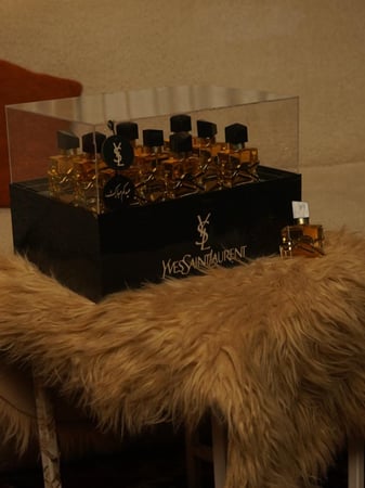 توزيعات عطر لبري إيف سان لوران (YSL Libre) 12حبه.  SN1