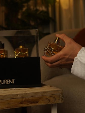 توزيعات عطر لبري إيف سان لوران (YSL Libre) 12حبه.  SN1