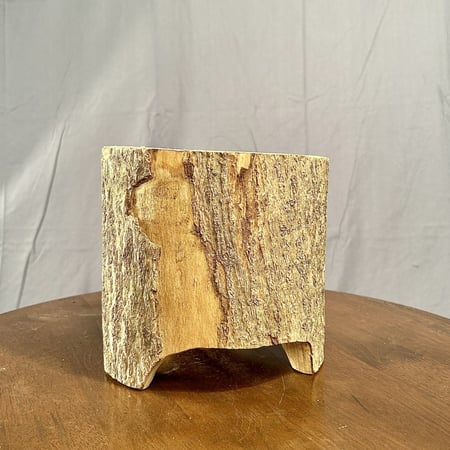 حوض خشب طبيعي