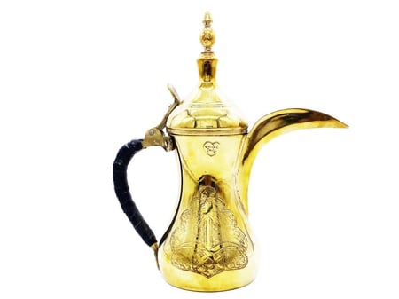 دلة قهوة نحاس رسلان سيفين ونخلة