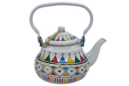 ابريق شاهي غضار هرمي نقشة القط العسيري ابيض