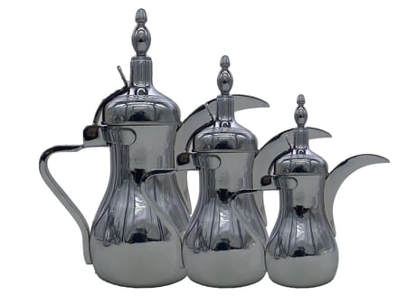 طقم دلال قهوة نحاس رسلان فضي مقاس وسط