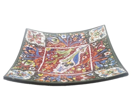 صحن سراميك نفش يدوي مربع مقاس 22سم