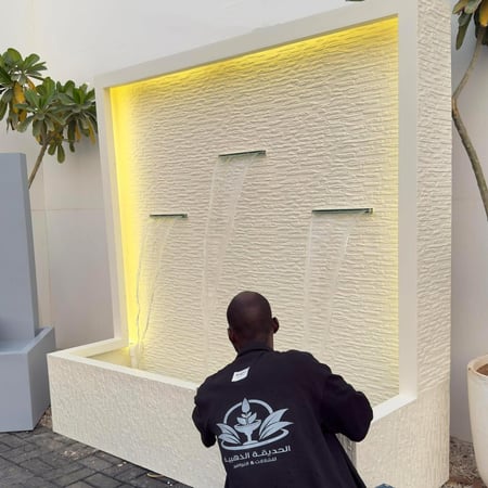 شلال كبير حجري جاهز 2م