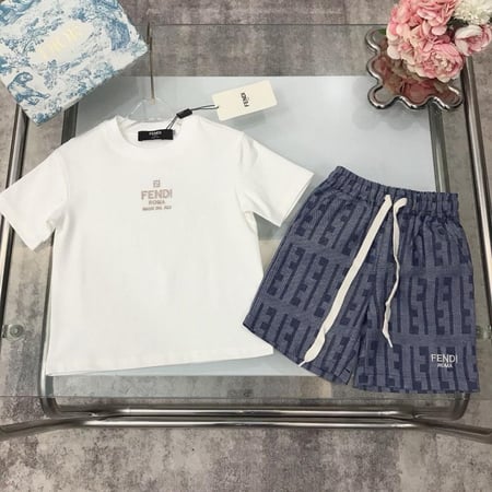 بدلة فندي ولادي قطعتين