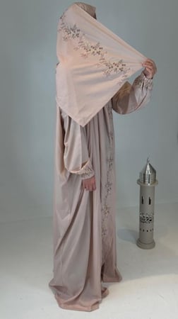 شرشق غسق مطرز