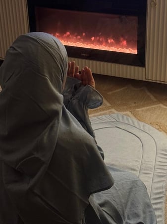 طقمين(2) صلاه من مجموعة غسق