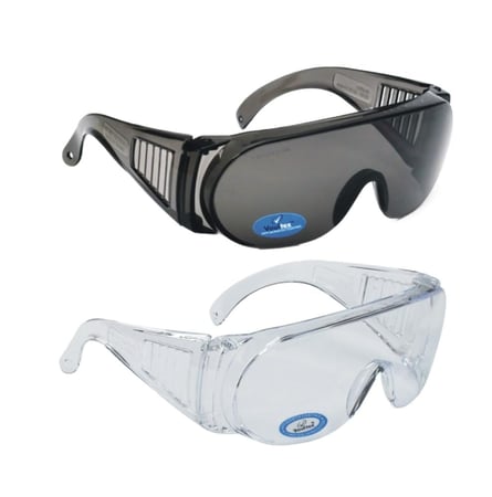 نظارات السلامة فوق النظارة من فولتكس – بإطار شفاف أو داكن وعدسة بولي كربونيت – موديلات V30-DARK و V30-CLEAR