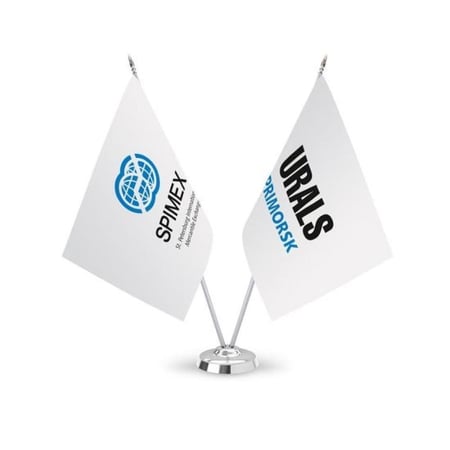 سارية مع علمين السعودية مكتبي صغير مزدوج فضي  HS233-LD426