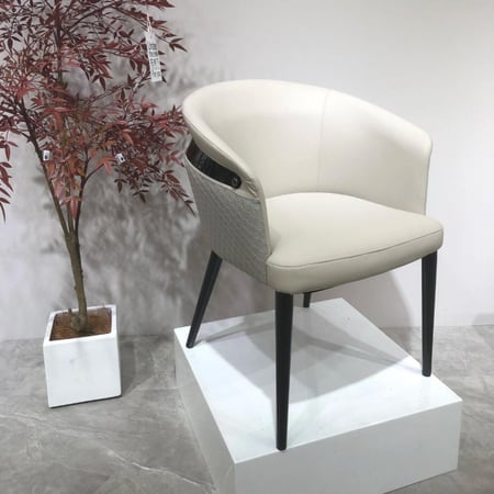 كرسي طعام جلد رصاصي مع قاعدة ارجل حديد رصاصي GWD1598LGRAY