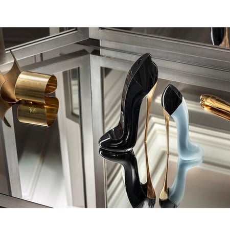 كارولينا هيريرا قود قيرل عطر الشعر