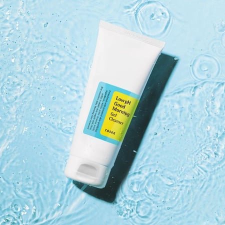 جل غسول صباحي منخفض الحموضة من كوسركس