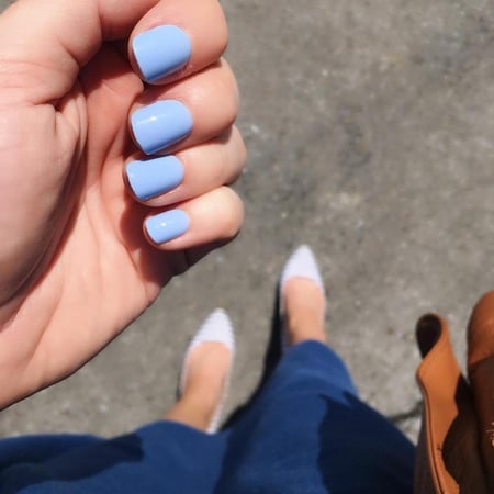 مناكير ايسي