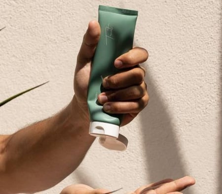 غسول تريت لييد تو برايت