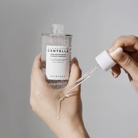 سيروم سنتيلا لتفتيح ونضارة البشرة