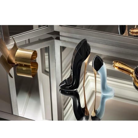 كارولينا هيريرا قود قيرل