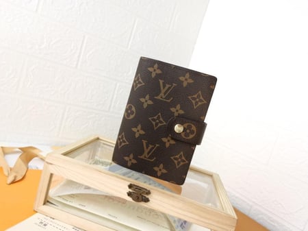 Lv planner notebook