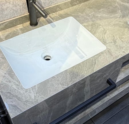 مغسلة ديكور رمادي بتعليقه مقاس 100سم