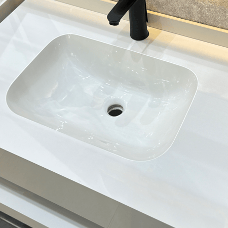 مغسلة بورسلان ابيض سادة قياس 80 سم مع مرايا ليد