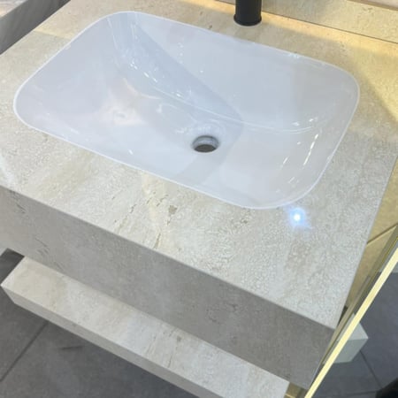 مغسلة بورسلان وطني بيج قياس 60 سم  مع مرايا ليد