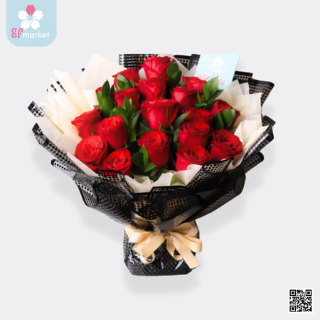 باقة ورد طبيعي تغليف دبل NF074
