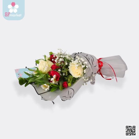 باقة ورد طبيعي احمر أبيض NF042
