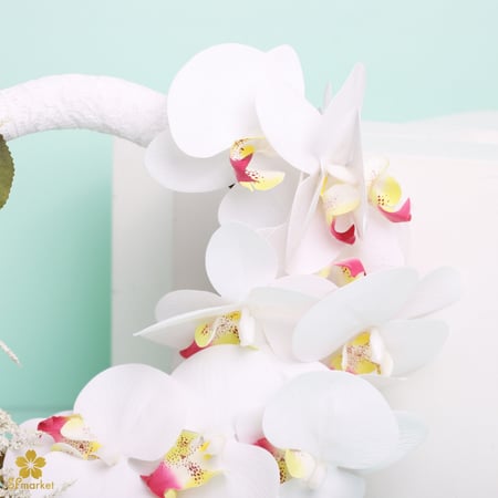 مسكة عروس ورد صناعي M1184