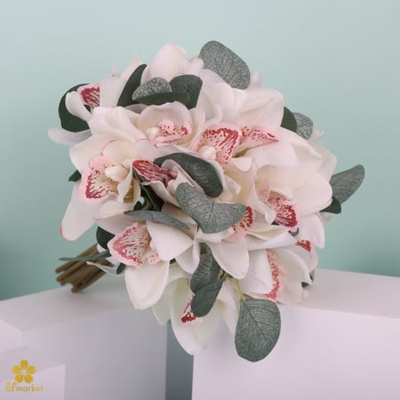 مسكة عروس ورد صناعي M1210