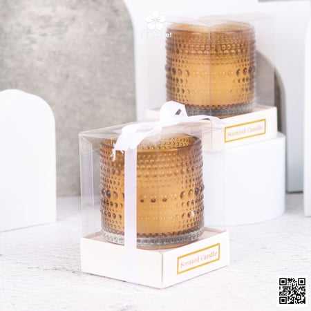 شمعة معطرة مع البوكس