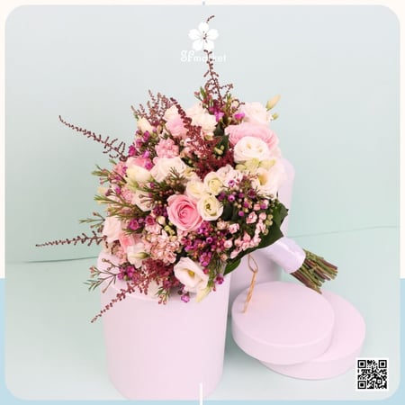 مسكة عروس ورد طبيعي M1255