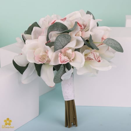 مسكة عروس ورد صناعي M1210