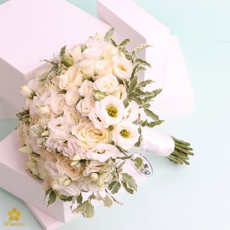 مسكة عروس ورد طبيعي M1219