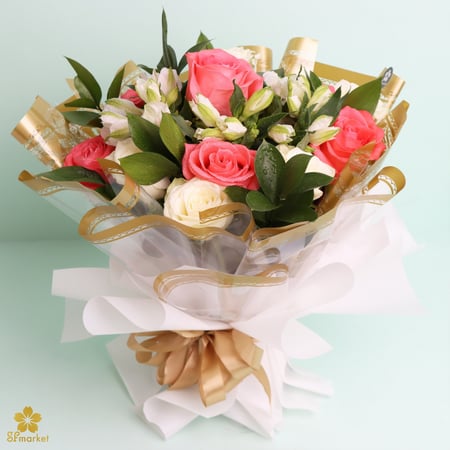 باقة ورد طبيعي مع التغليف NF005