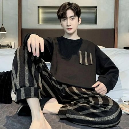 طقم بيجامة تصميم دب كرتوني