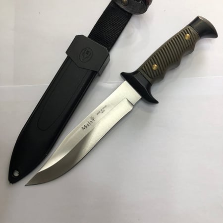 خنجر اسباني من الاستيل ونصل بطول 15.5 والطول الكلي 27.5 سم مع جراب من الفيبر