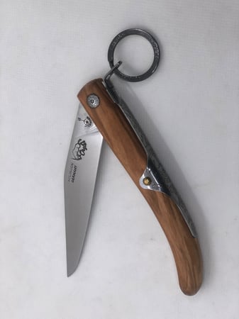 اوريكس استانلس استيل ضد الصدا من خشب الزيتون الماني من شركة ام شوكة مقاس النصل 11سم والمقاس الكلي 24.5 سم