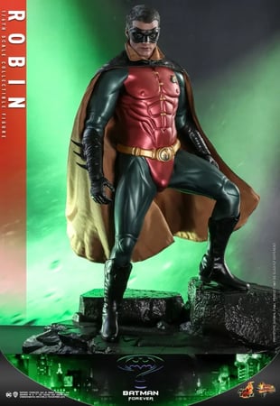 ROBIN BATMAN FOREVER MOVIE MASTERPIECE 1/6 ACTION FIGURE By (HOT TOYS)