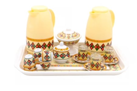 طقم بيالات شاي وفناجين قهوه مع الترامس36 قطعة- نقشة نجدي